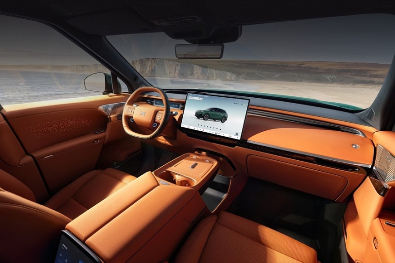 Кроссовер Xpeng G9L стартует на домашнем рынке и готовится «прописаться» в Европе