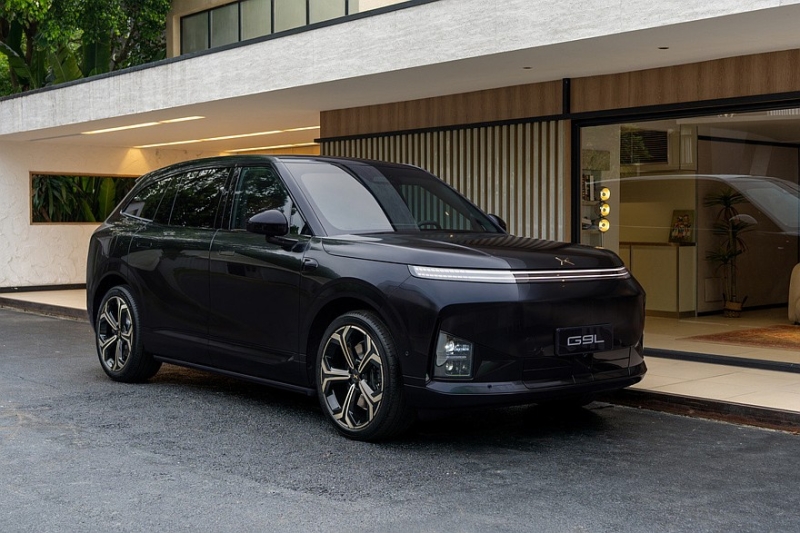 Кроссовер Xpeng G9L стартует на домашнем рынке и готовится «прописаться» в Европе